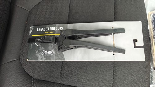 Mathews engage limb legs bow - engage,