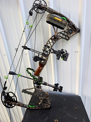 Mathews zxt compound bow camo - mathews,
