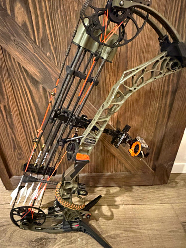 Mathews left hand - mathews,